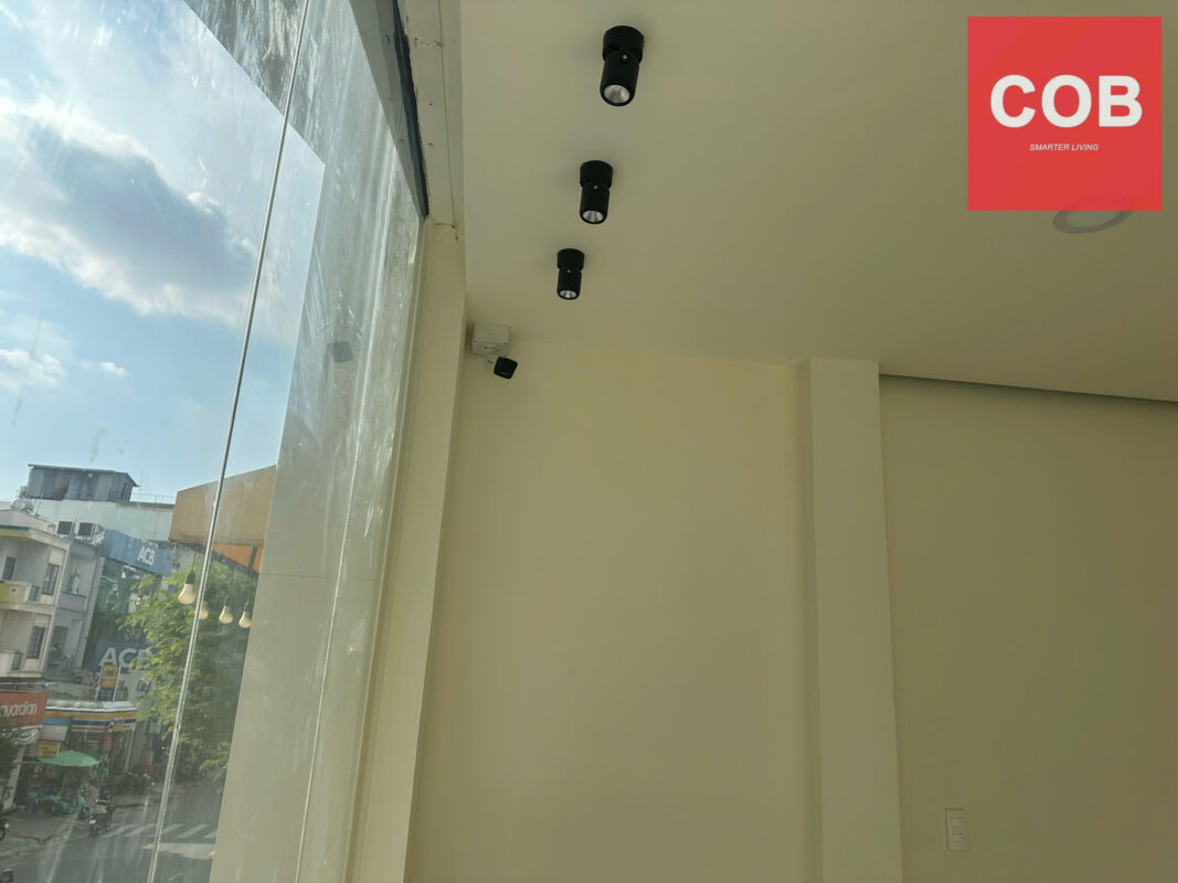 Camera quan sát cố định